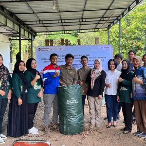 Pertamina Sulawesi Inisiasi ‘Eco-Cycle’, Ubah Limbah jadi Pupuk Kompos