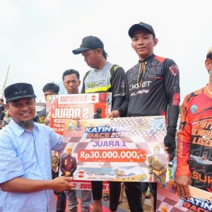 Tutup Katinting Race 2025, Sudirman: Budaya Maritim Harus Dilestarikan