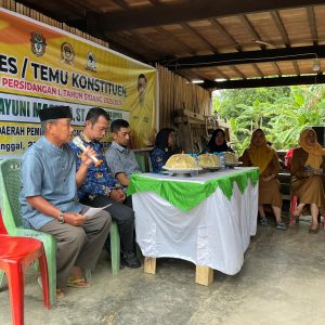 Andi Bayuni Reses di Cempalagi Wajo, Warga Ngadu Soal Sampah dan Jalan Rusak