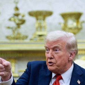 Trump Tuding Presiden Kolombia Pemimpin Narkoba: Dia Jual Besar-besaran