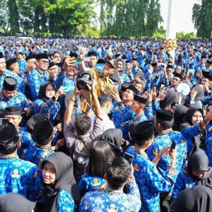 Pesan Sudirman Usai Lantik 4.047 PPPK Sulsel: Kerja, Loyal, Sipakatau!