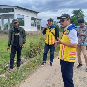 Bupati Andi Rosman Pastikan Pengerjaan Jalan Desa Waetuwo-Tua Dimulai Desember