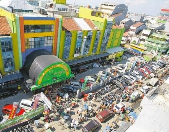 Pemkot Makassar Ambil Alih Pasar Butung