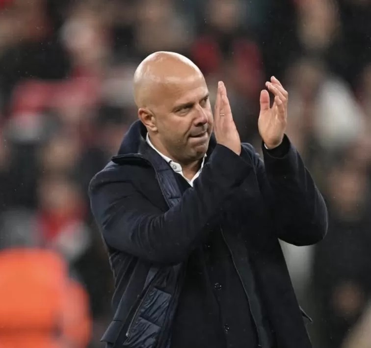 Liga Inggris: Isak Bakal Absen Lama, Slot tak Risau