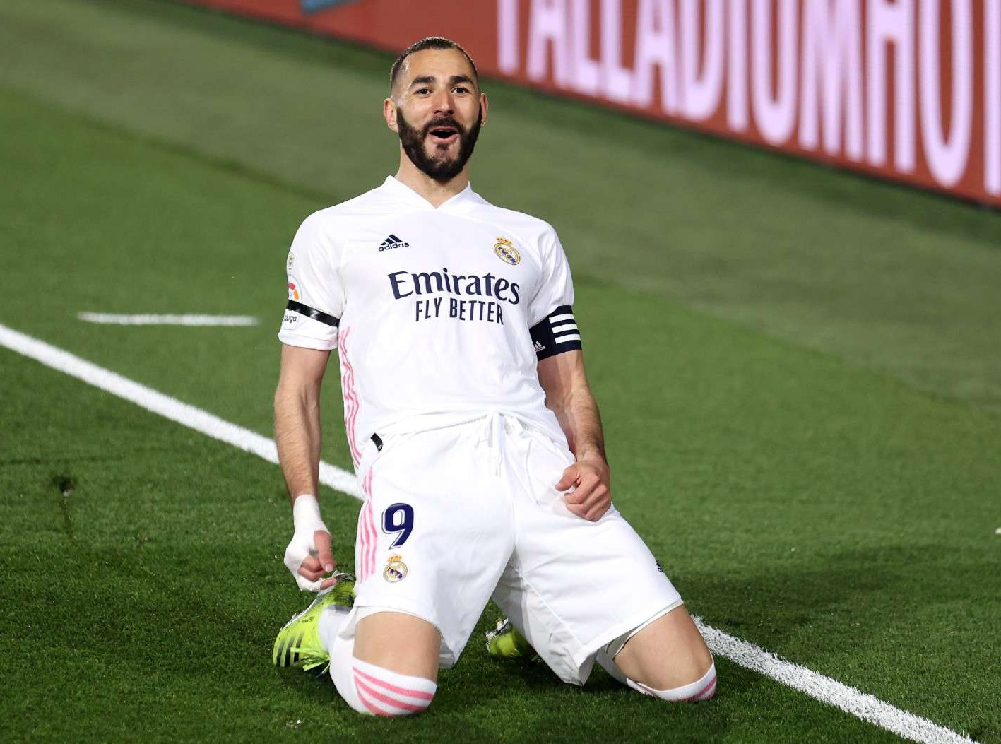 Benzema Prihatin Kondisi Madrid: Tak Punya Pengayom