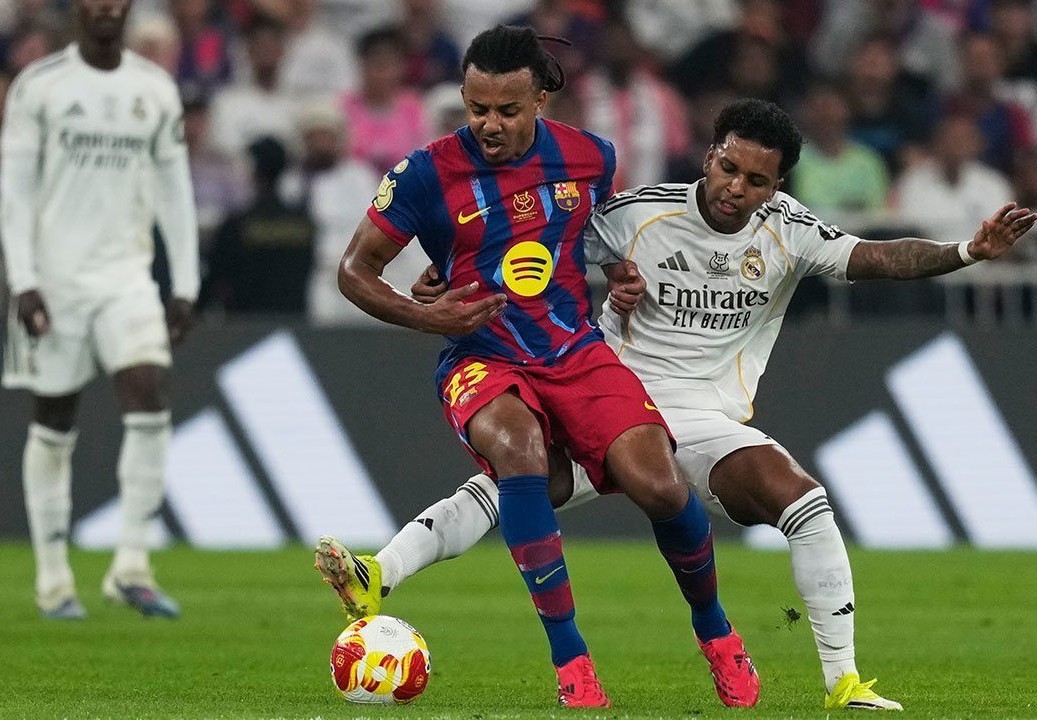 Taklukkan Madrid 3-2, Barcelona Juara Piala Super Spanyol