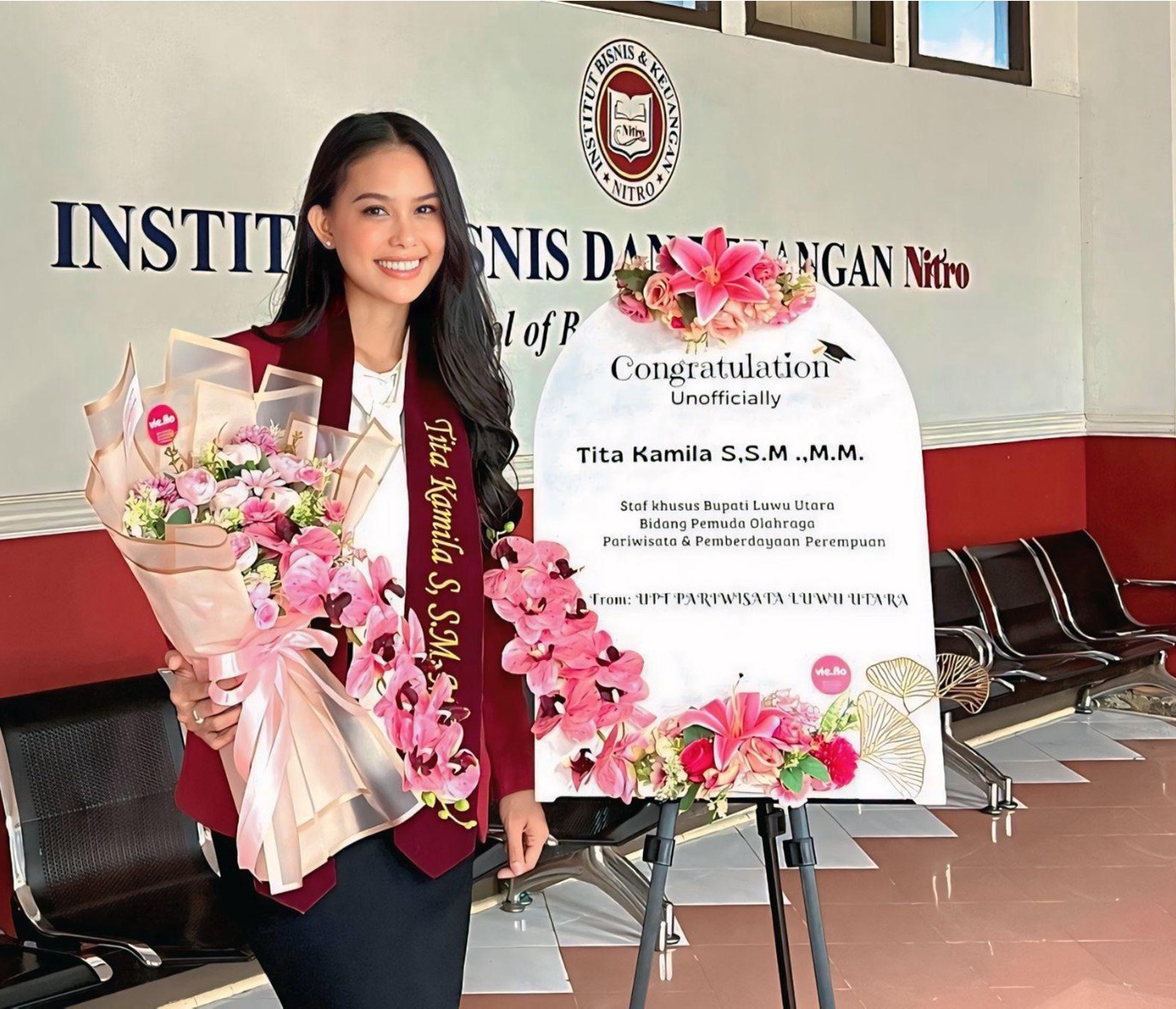 Selamat! Tita Kamila Stafsus Bupati Lutra Raih Magister di IBK Nitro Makassar