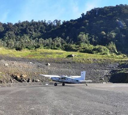 Pemerintah Tutup 11 Bandara di Papua Usai KKB Bunuh 2 Pilot Smart Air