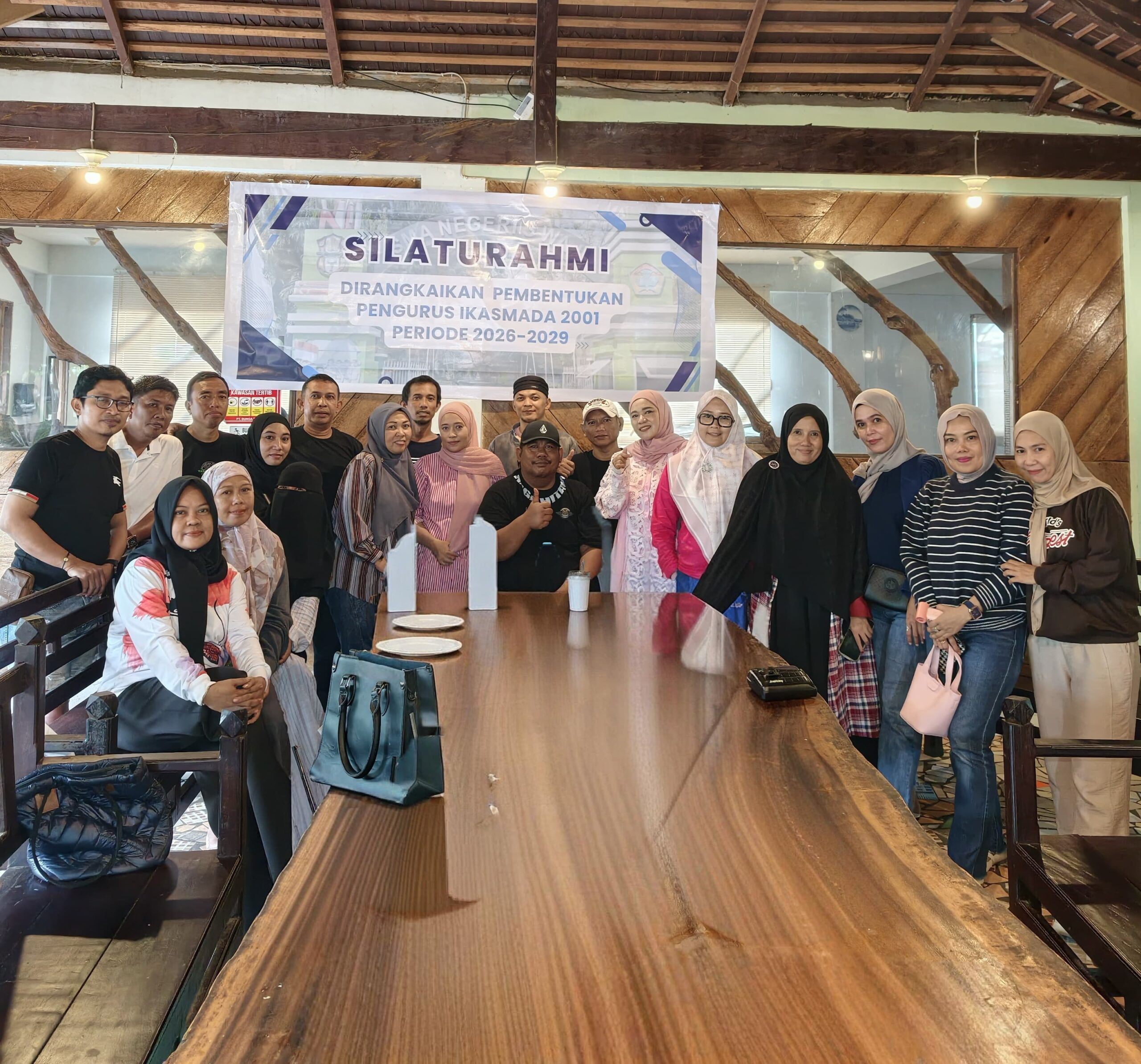Gusnardi Abustan Terpilih Sebagai Ketua IkasMada Wajo Angkatan 2001