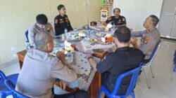 Sambangi Kantor Senkom, Kasat Binmas Polres Lamsel Sosialisasikan Layanan Darurat 110