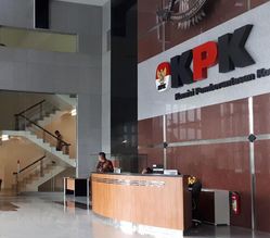 KPK OTT Bupati Pemalang Anom Widiyantoro