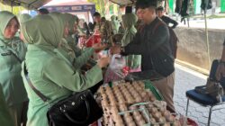 HUT Ke-81 TNI, Kodim Wajo Gelar Bazar Pasar Murah