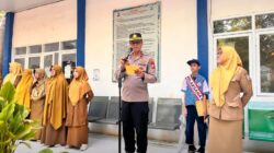 Kapolsek Tamalanrea Pimpin Upacara di SMPN 30 Makassar, Tekankan Pencegahan Kenakalan Remaja