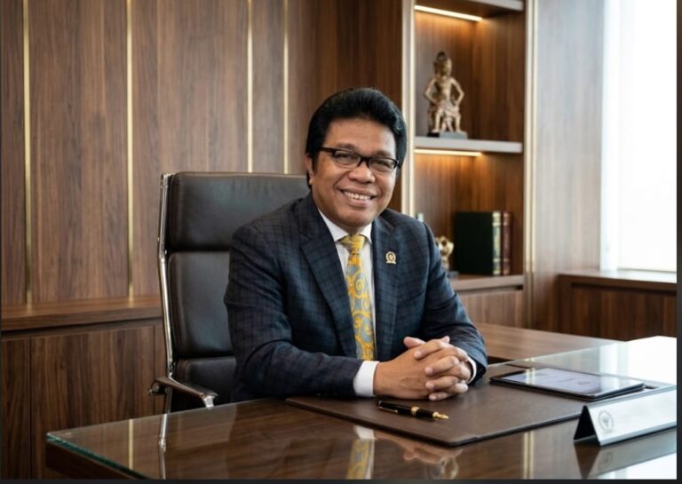 Ridwan Bae Minta ASR Rajin Turun ke Lapangan dan Dengarkan Aspirasi Warga Sultra